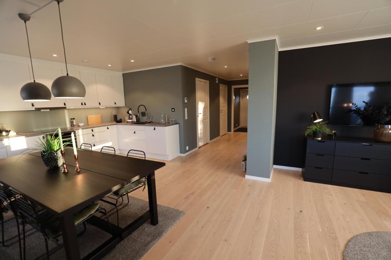 Modern Apartment With Seaview Hammarvika Luaran gambar